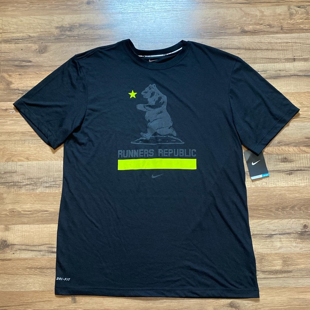 2013 Nike Runners Republic Dri-Fit Short Sleeve